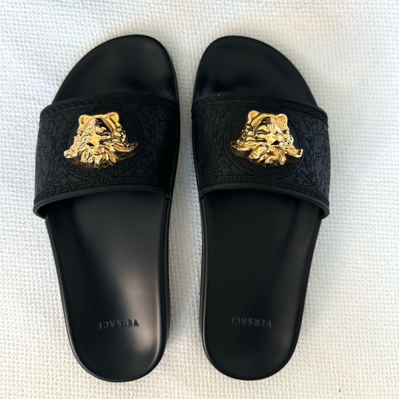 VERSACE SLIDES - Picture 4 of 8